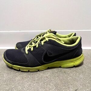 NIKE FLEX EXPERIENCE RUNNING SNEAKERS, SIZE US 10, NEON YELLOW/BLACK